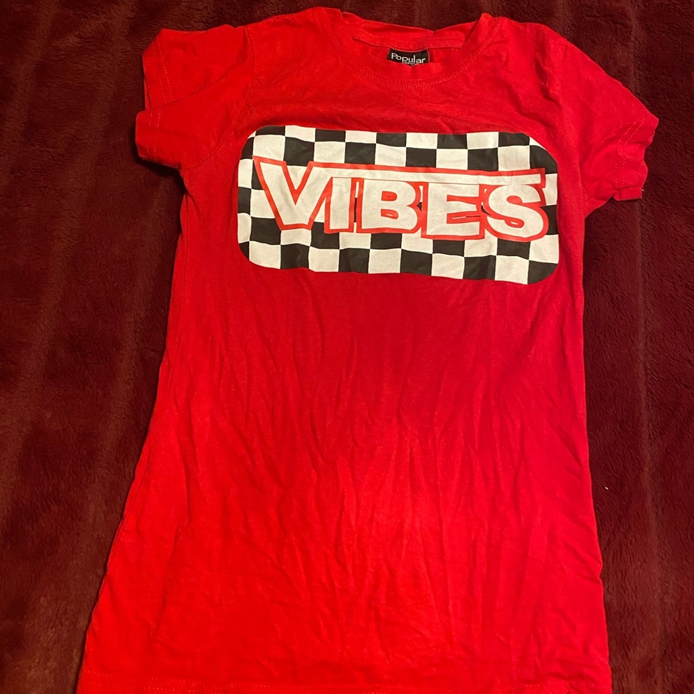“Vibes” T-shirt